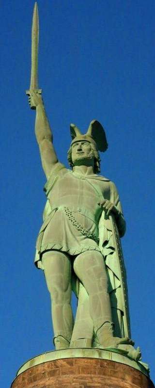 [Hermann stellt den linken Fu� vor]