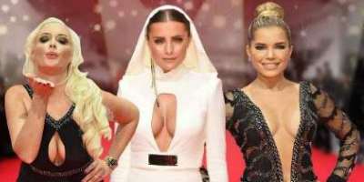 [3 Grazien zeigen Herz]