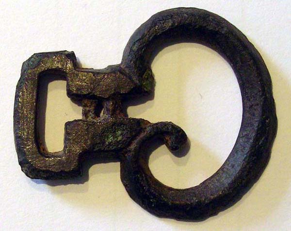 buckle3.jpg