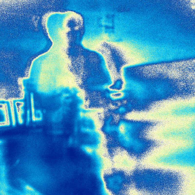 A thick blue Static with two figures