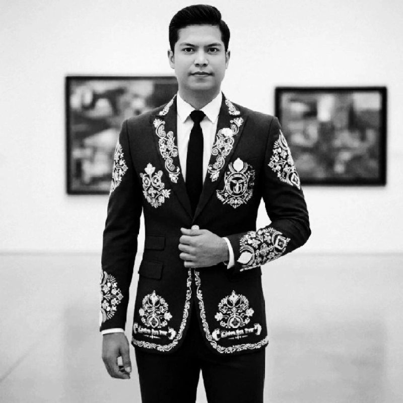 I Gusti Haris Pradana Or Muhamad Abdul Haris