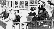 Inaguraci�n del Estadio Metropolitano. 13 de mayo de 1923. La Reina Madre, Mar�a Cristina de Hasburgo Lorena, la Infanta Isabel y los infantes de Espa�a, en la tribuna