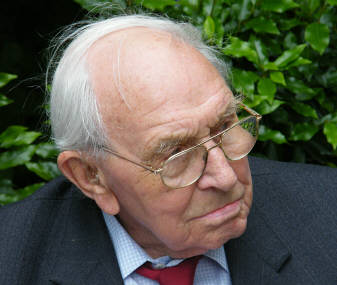 Jack Jones, Pres. of the IBMT.