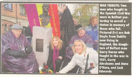 Bob Doyle, with Jack Edwards at the unveiling. Also here are Gerry Doran and Anne O'Hara, daughters of Brigadista Gerry Doran.