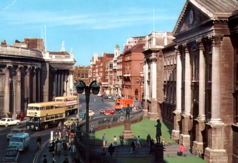 1970s Ireland image of Dublin city centre at College Green