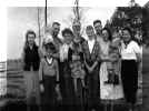 FAMILY PORTRAIT.JPG (30706 bytes)