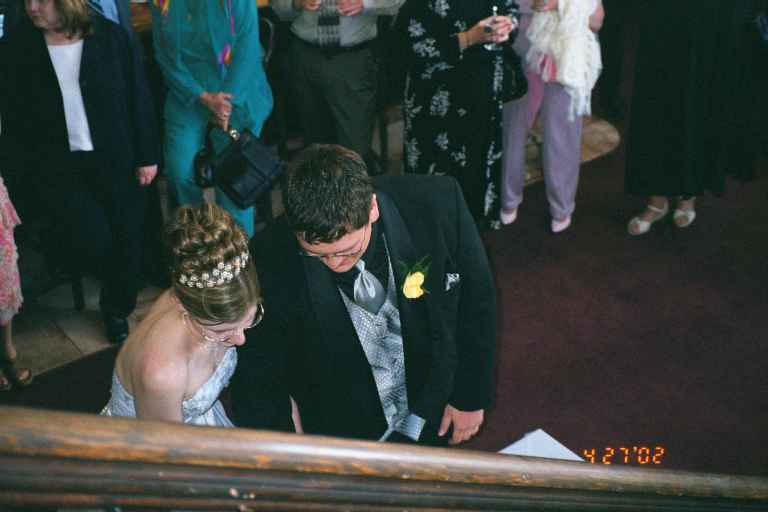 How are we supposed to cut this again?