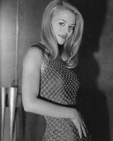 Jeri Ryan Biography