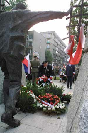 pomnik ofiar przesladowan politycznych