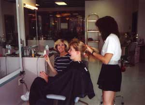 Linda, Kelly