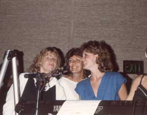 ShapeIt back-up Singers
