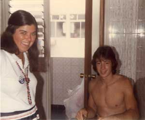 Imelda, Tim