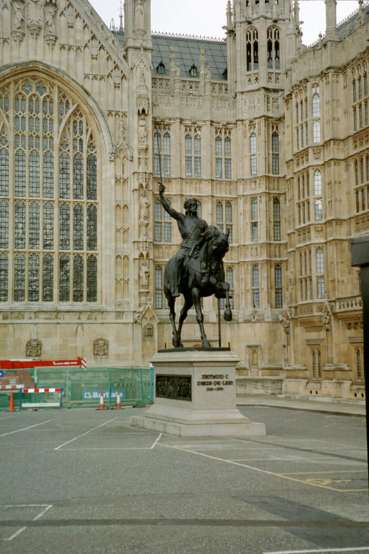 london_man_horse