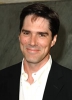 photo Thomas Gibson (voz)