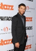 photo Liam McIntyre (voz)