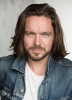 photo Luke Allen-Gale (voz)