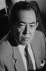 photo Kenji Oyama