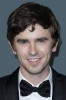 photo Freddie Highmore (voz)