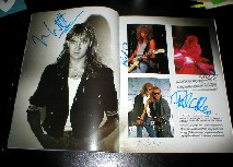 Def-Leppard-autographs