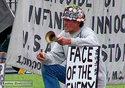 Brian Haw, Parliament Square, 2006