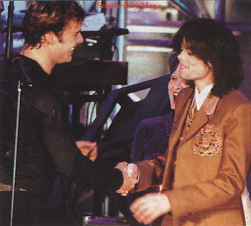 MJ saying HI to Ricky