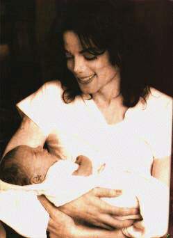 twinkle twinkle lil star.....aww! he looks so cute w/Baby Prince