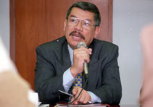 El Fiscal Javier Elechiguerra encontr tres y hasta cuatro constituciones diferentes en contenido (foto: Eud.com).