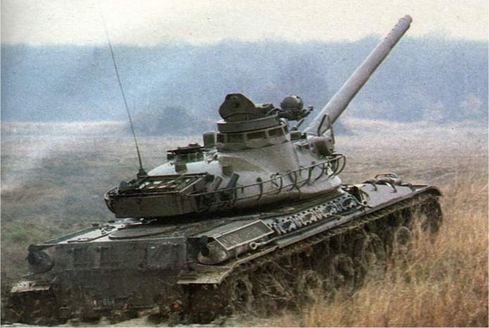 Los tanques AMX-30 repotenciados tenan fallas estructurales (foto: Fast Multimedia).