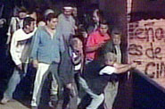 A la corrupcin se sum la violencia oficial como el 11 de abril de 2002 (foto: Venevisin).