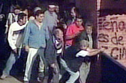 A la corrupci�n se sum� la violencia oficial como el 11 de abril de 2002 (foto: Venevisi�n).