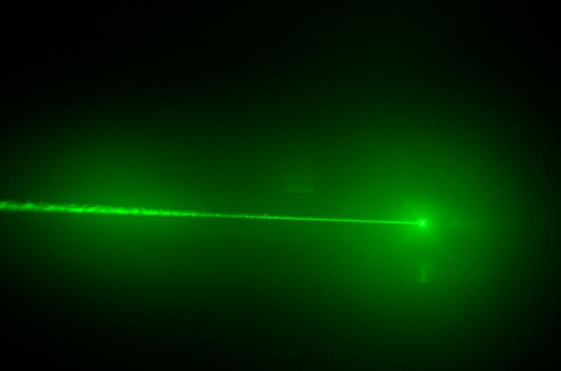 greenlaser.jpg (11454 bytes)