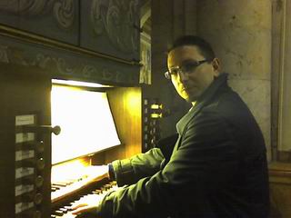 Lucio Gugole all'organo di San Zeno Maggiore 