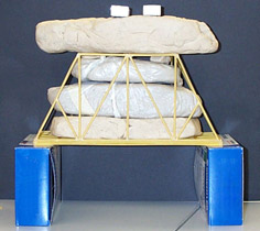 bridge holding 3 kg weight