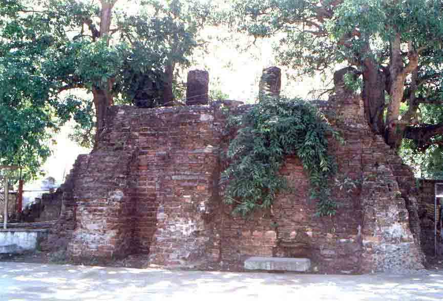 Historic Horno Ruins