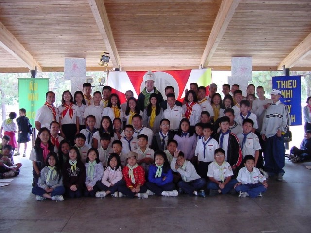 Group pic at summer camp