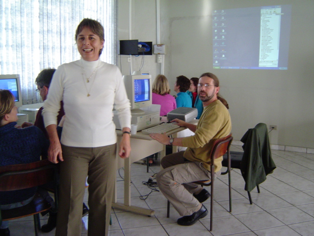Noelci em curso de capacita��o de secret�rias etapa presencial 07/06/2004)