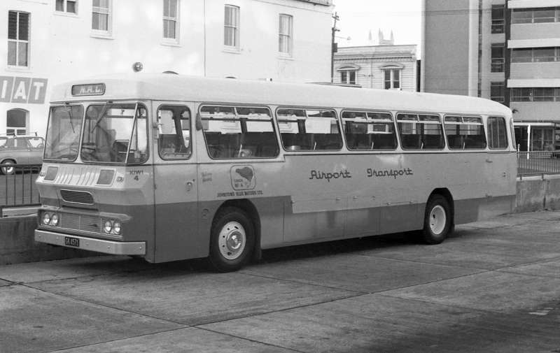 Bedford YRQ