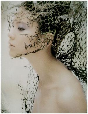 Esumi Makiko Picture Gallery