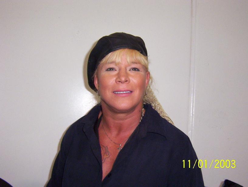 Luna Vachon
