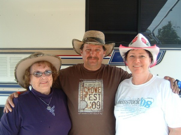 Ruby Whitaker and Chip & Vicki Abbott 