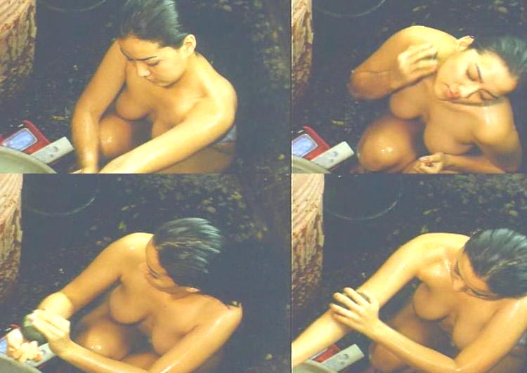 Hot Ara Mina Showing Her Naked Body - Porn Photos