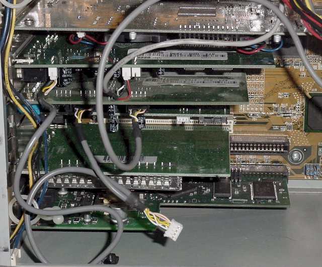 new computer stuff.jpg (55158 bytes)