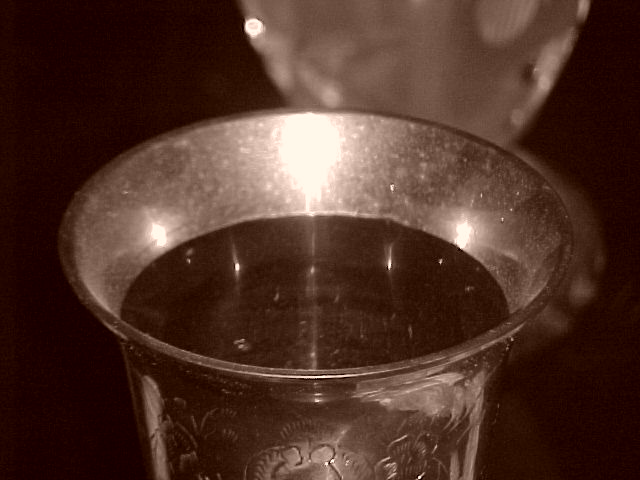 ritual4.jpg (39721 bytes)