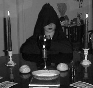 sacrament4.jpg (24213 bytes)