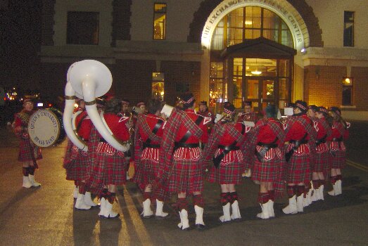 Queen's Bands at Fish Pier