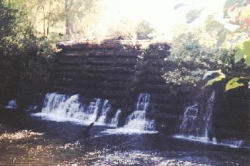 Image of the Dam of Redridge.