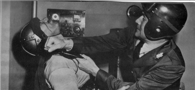 Take that, tights-wearing trooper!