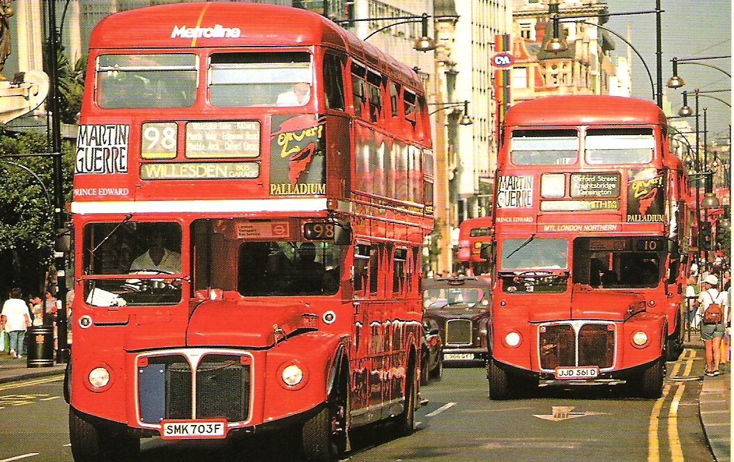 RML2703 (SMK 703F) on Route 98 (Metroline) (to Willesden Bus Garage, from Holborn Red Lion Square) and behind RML2561 (JJD 561D) on Route 10 (MTL London Northern) (to Hammersmith Bus Station from Archway / Kings Cross) along Oxford Street – 1990s.