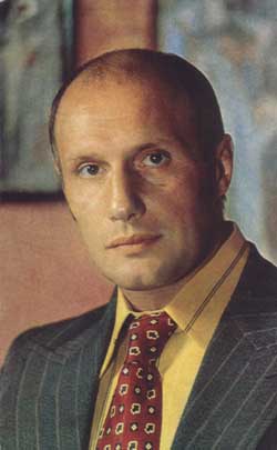 1977 �.