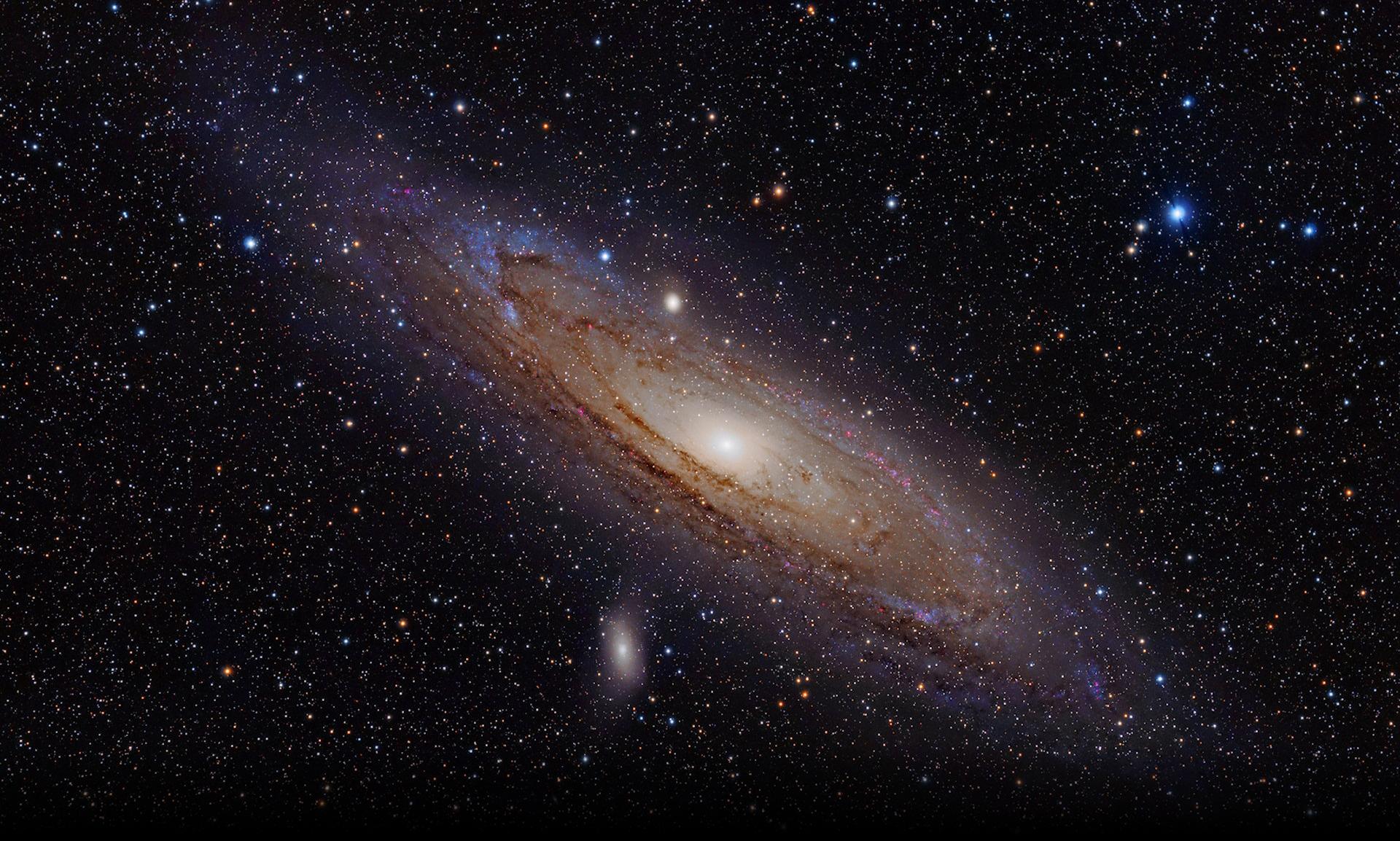 andromeda_background.old.jpg
